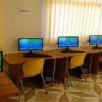 کارآموزی در یک آموزشگاه کامپیوتر